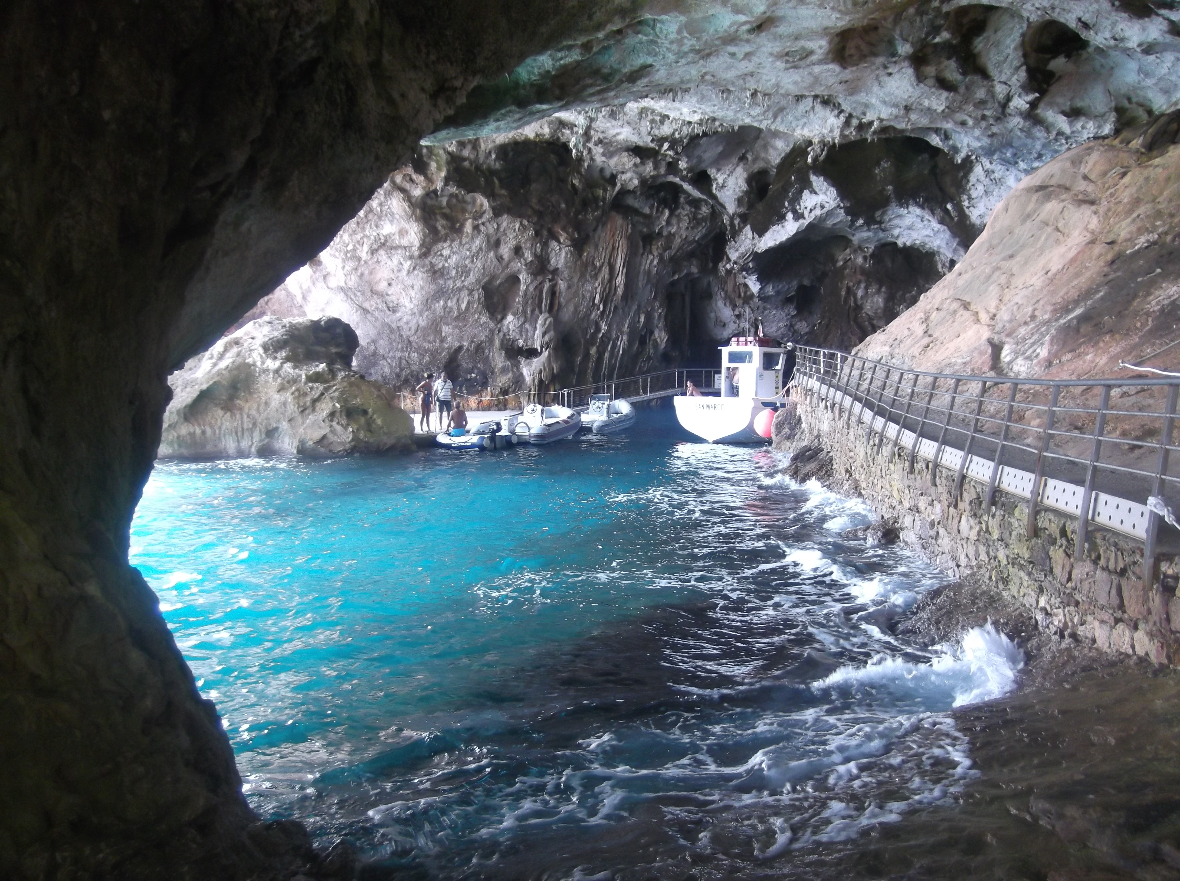 Grotte du Bue Marino près de Cala Gonone