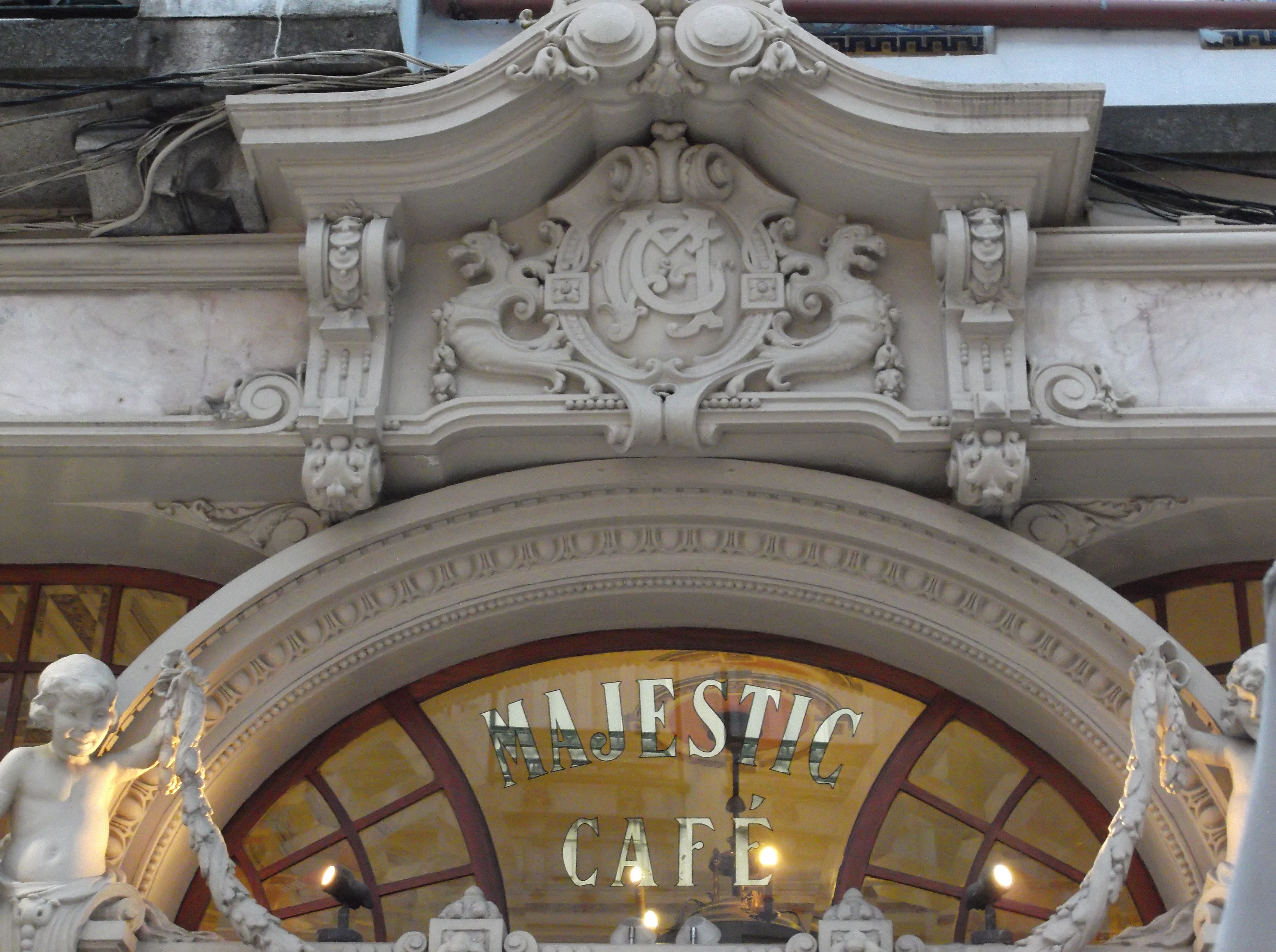 Majestic Café