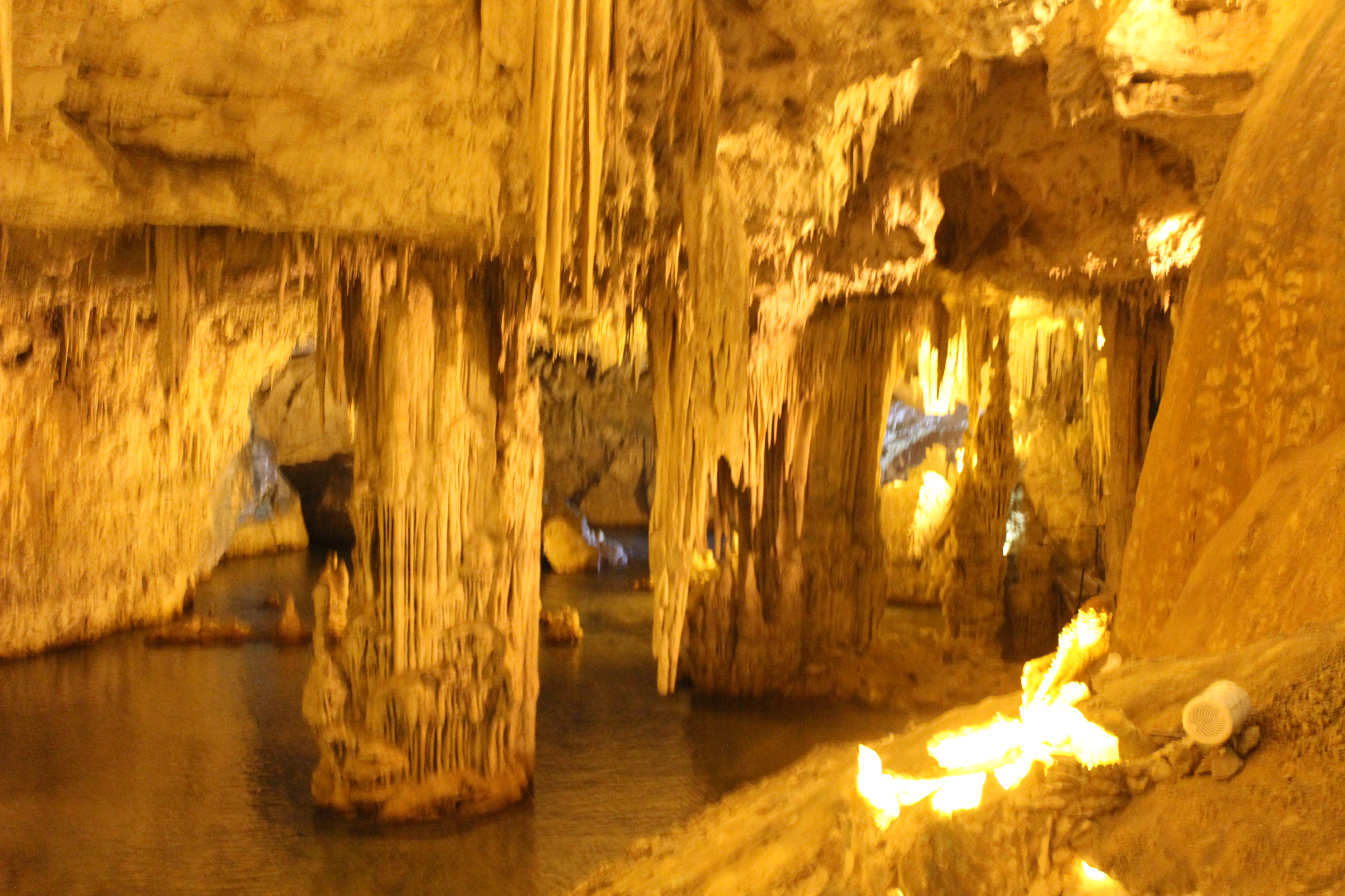 Grotte de Neptune