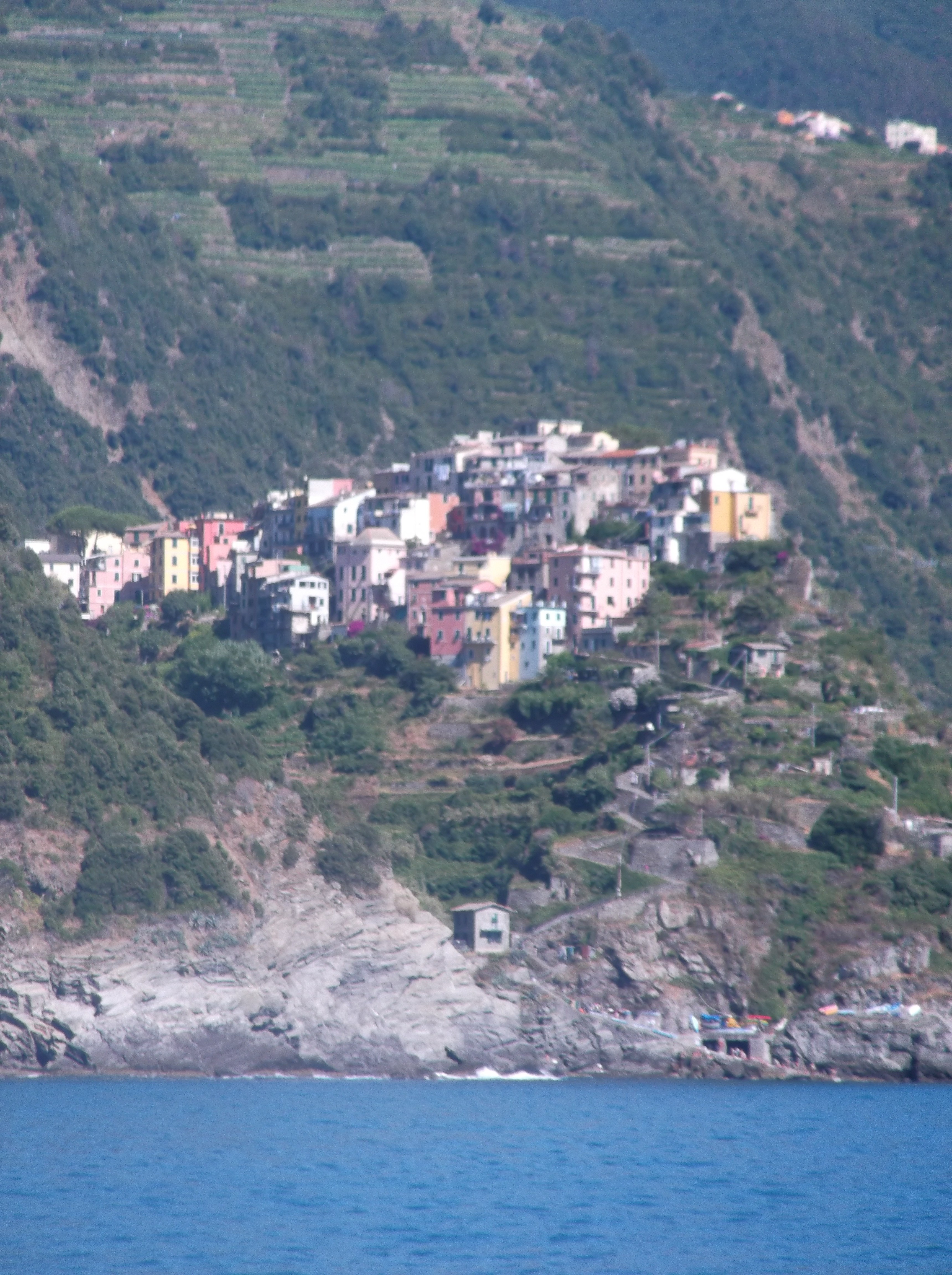 Corniglia vue depuis le bateau