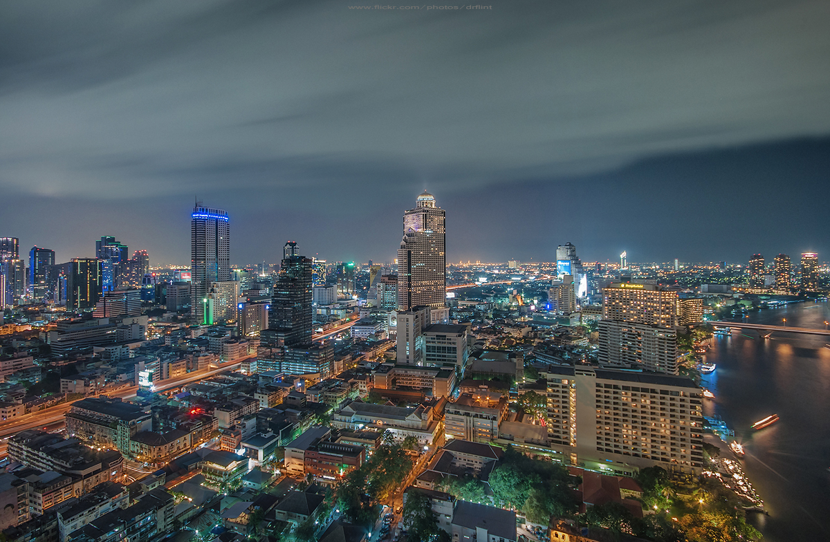 Bangkok by night