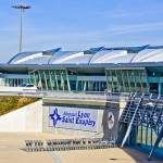 Comment rejoindre l’aéroport ? 4 moyens de transport pratiques ! Un exemple avec Lyon