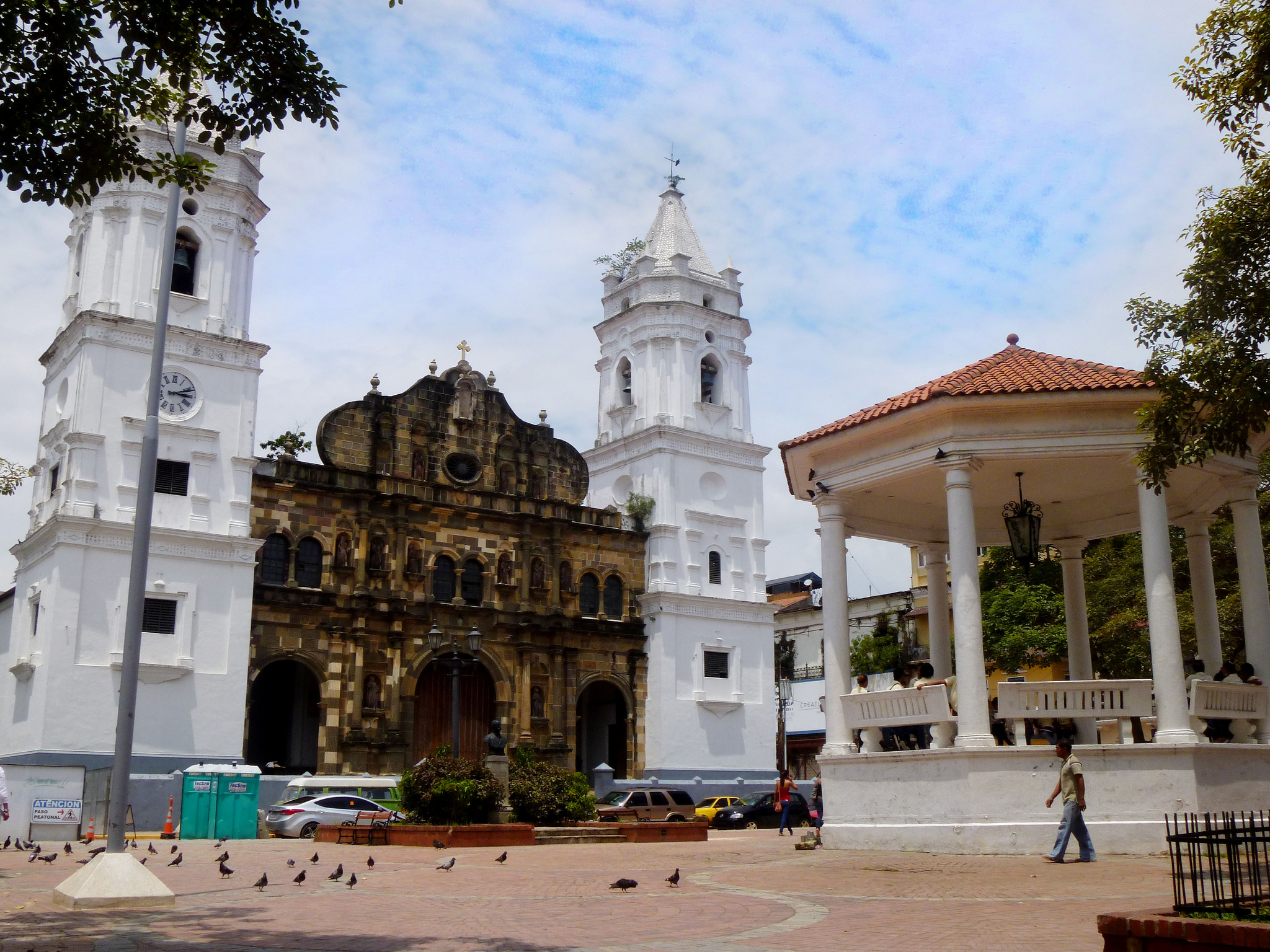 Cathédrale de Casco Viejo