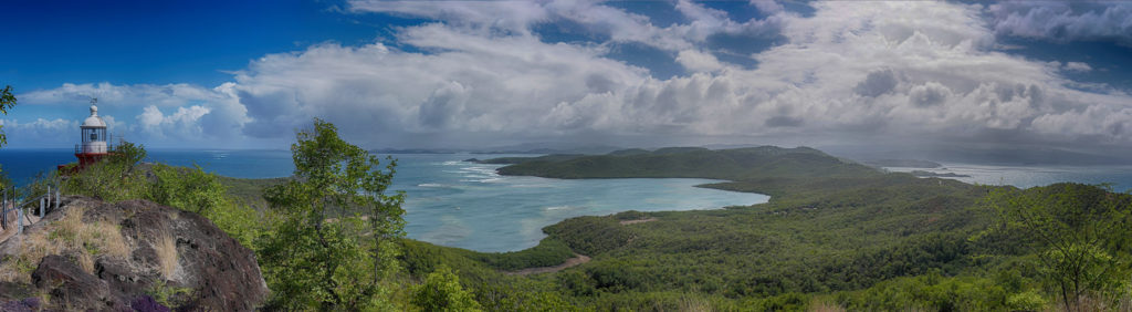 Baie du Trésor et pointe sud-est de la presqu'île de la Caravelle