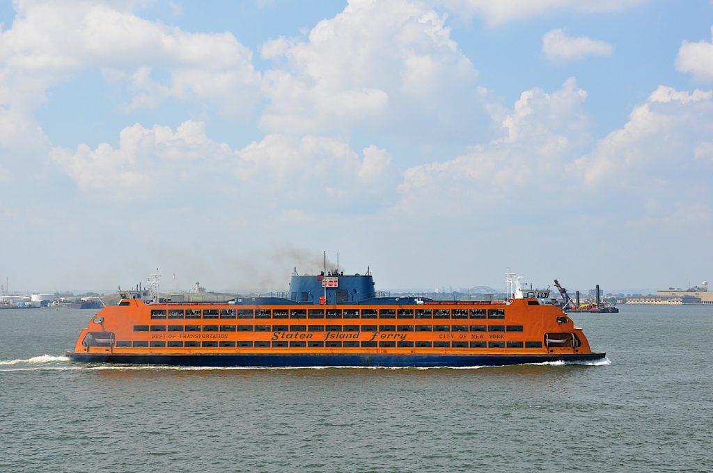 Ferry pour la Statue de la Liberté