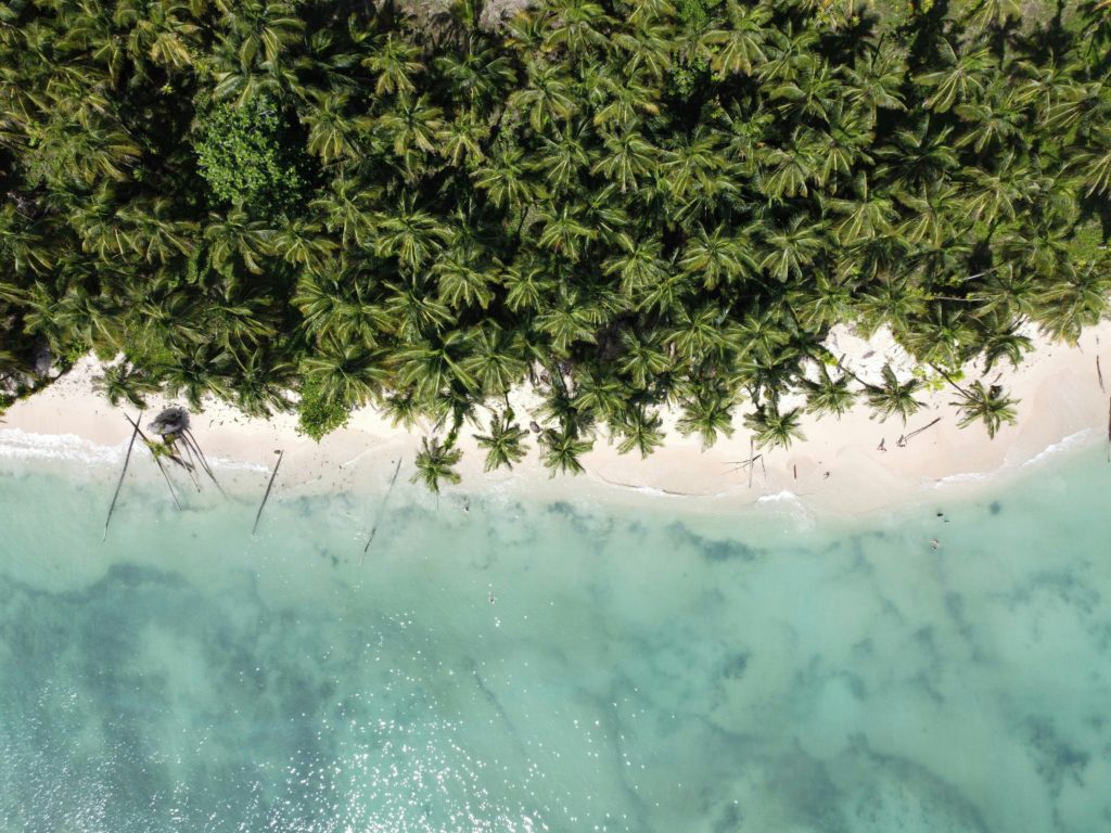 Ile de Zapatilla Panama